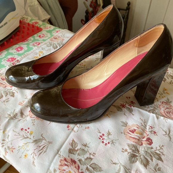 Kate Spade Patent Pumps Size 8.5 B - Picture 3 of 9